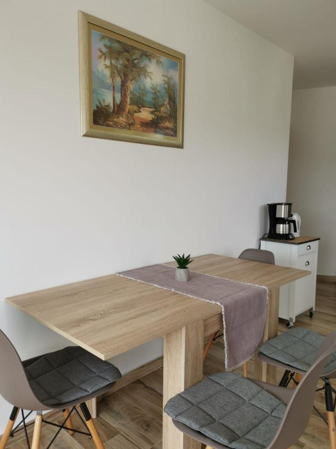 Ristovic Apartment Primosten Exterior photo